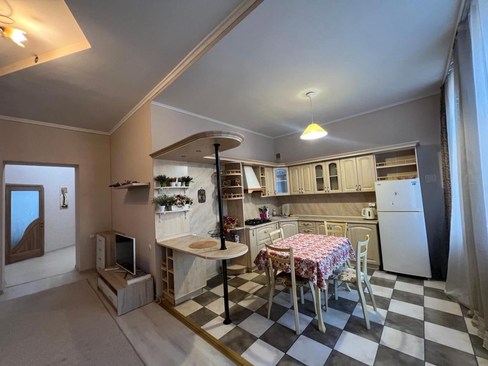 Apartment On Baseinaya Street 13 Kiev Luaran gambar