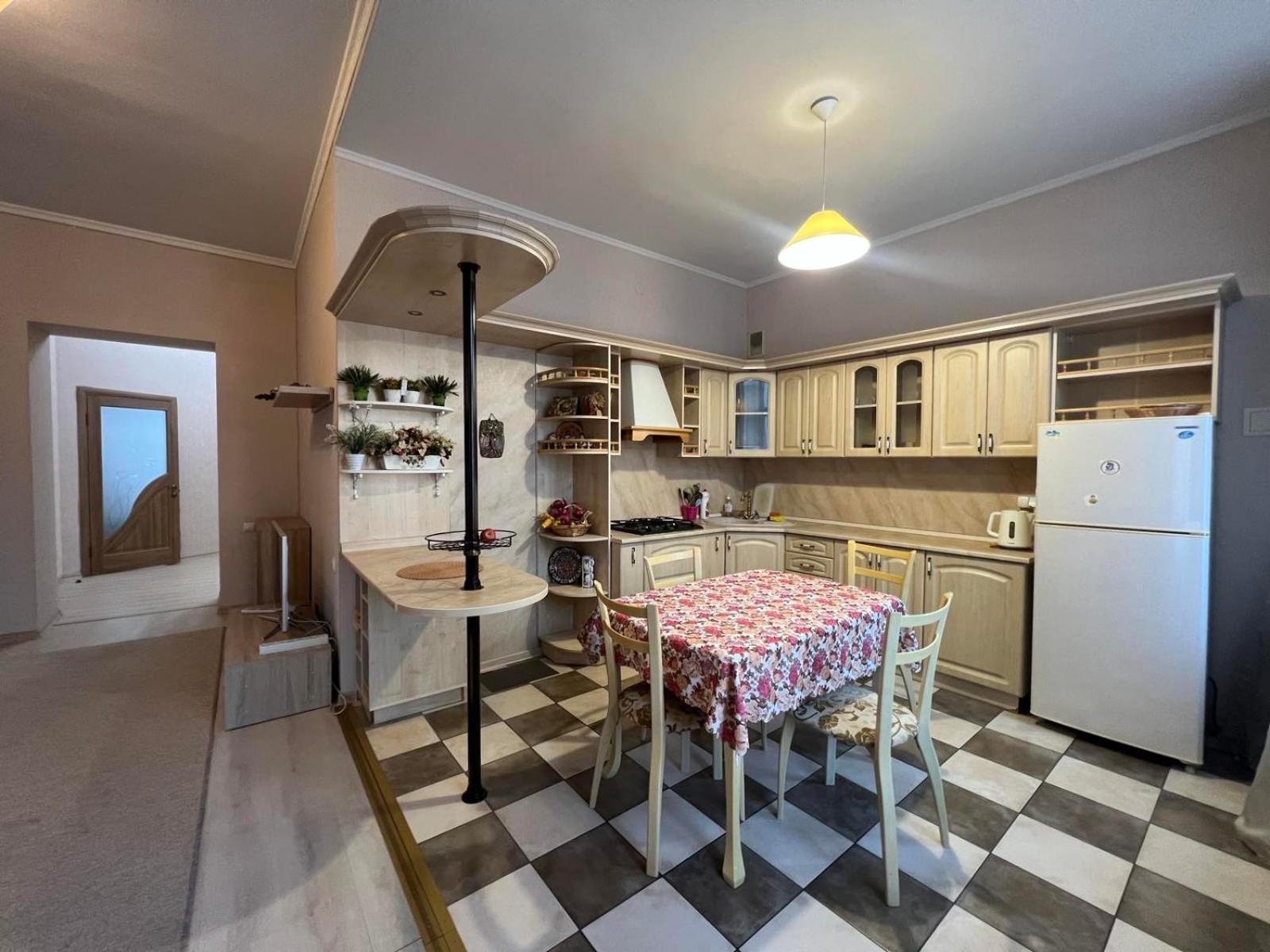 Apartment On Baseinaya Street 13 Kiev Luaran gambar