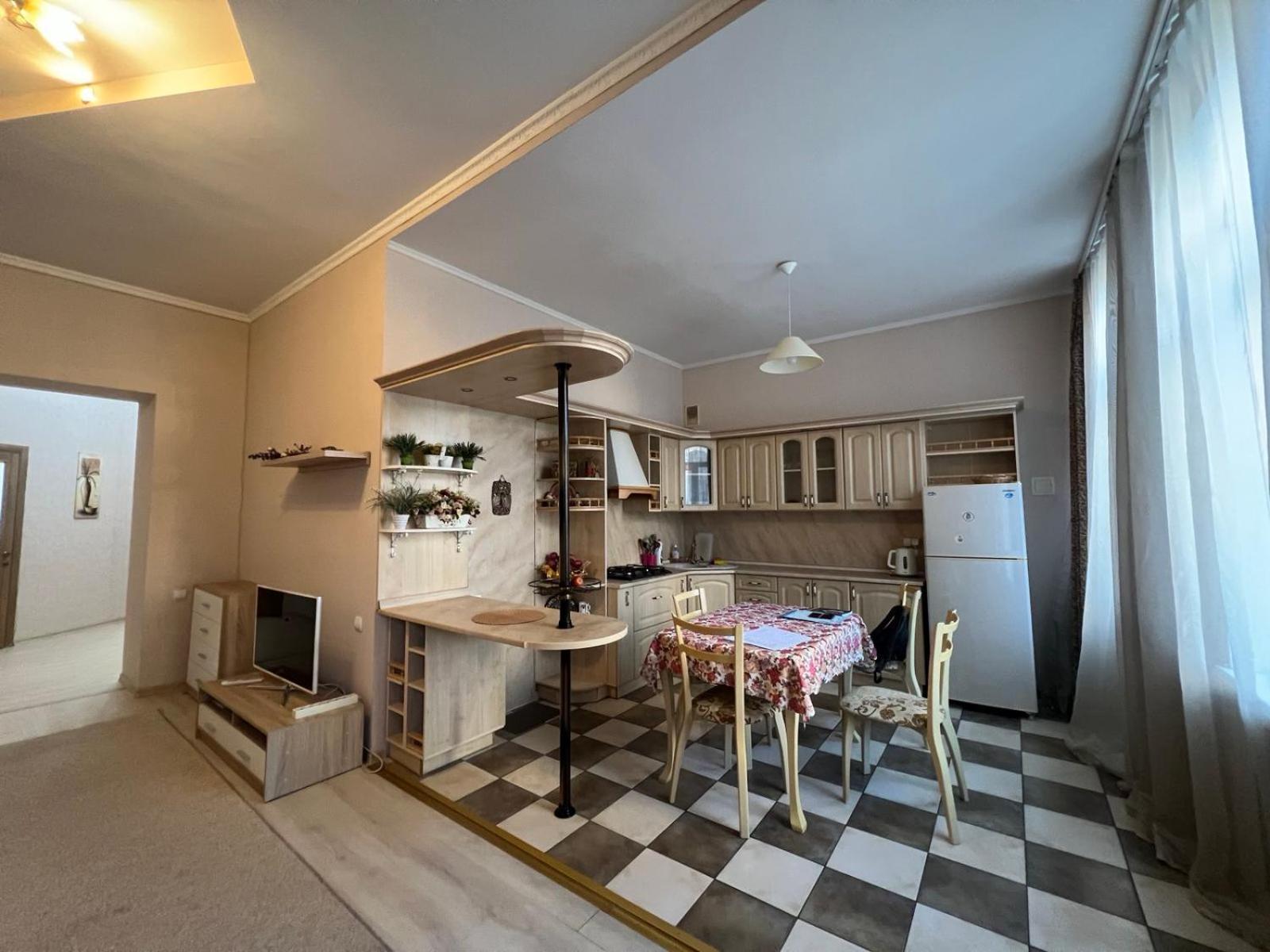 Apartment On Baseinaya Street 13 Kiev Luaran gambar